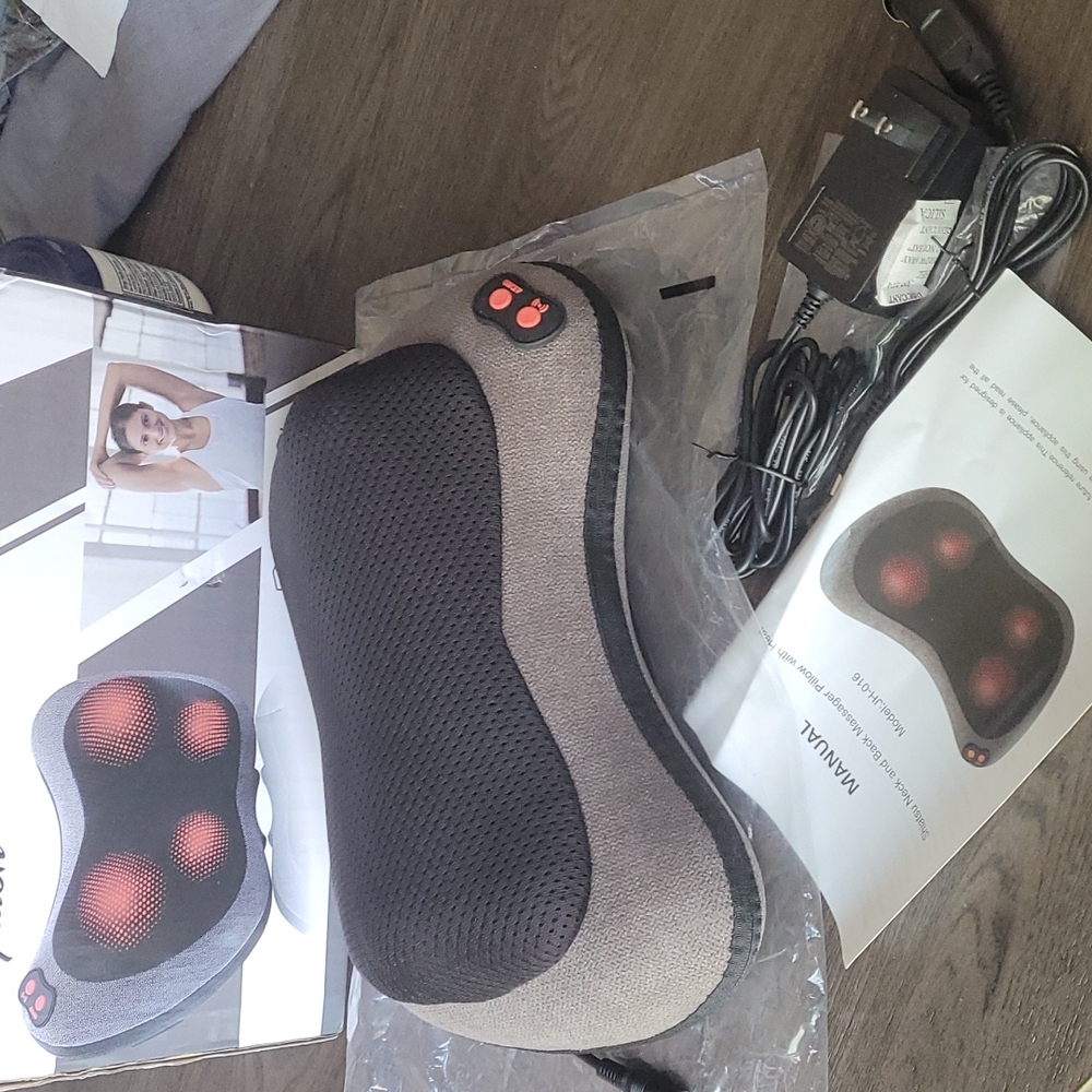 Papillon Back and neck massager. Open  box.